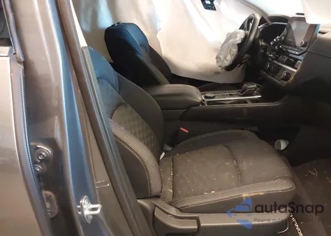 2023 Nissan Pathfinder Sv 4Wd z USA, uszkodzony, nr VIN 5N1DR3BC0PC246907